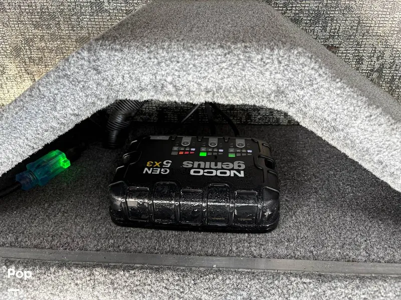 Slide: The Image of Tracker Pro Guide V16 SC 2024 - 15777496