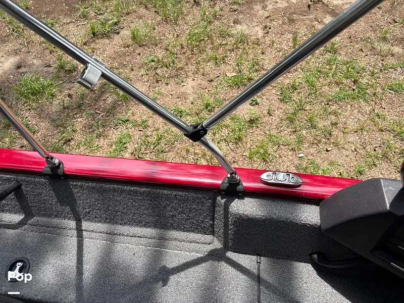 Slide: The Image of Tracker Pro Guide V16 SC 2024 - 15777516