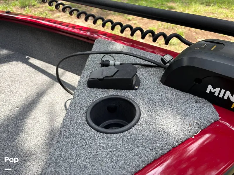 Slide: The Image of Tracker Pro Guide V16 SC 2024 - 15777887