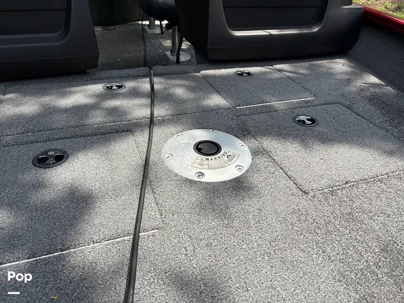 Slide: The Image of Tracker Pro Guide V16 SC 2024 - 15777894