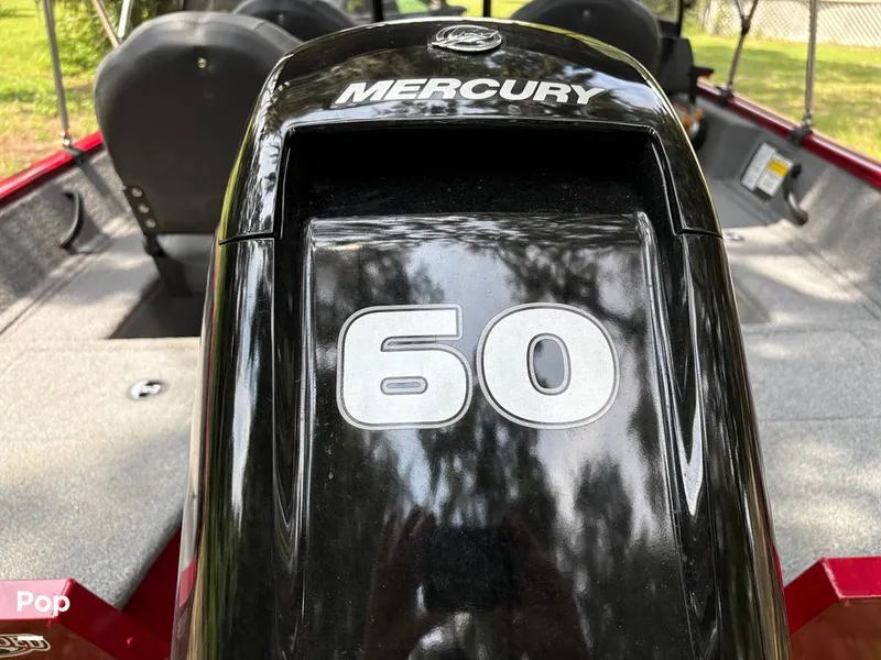 Slide: The Image of Peace of mind: Ask for a complimentary BoatHistoryReport report ($39.99 value) - I1