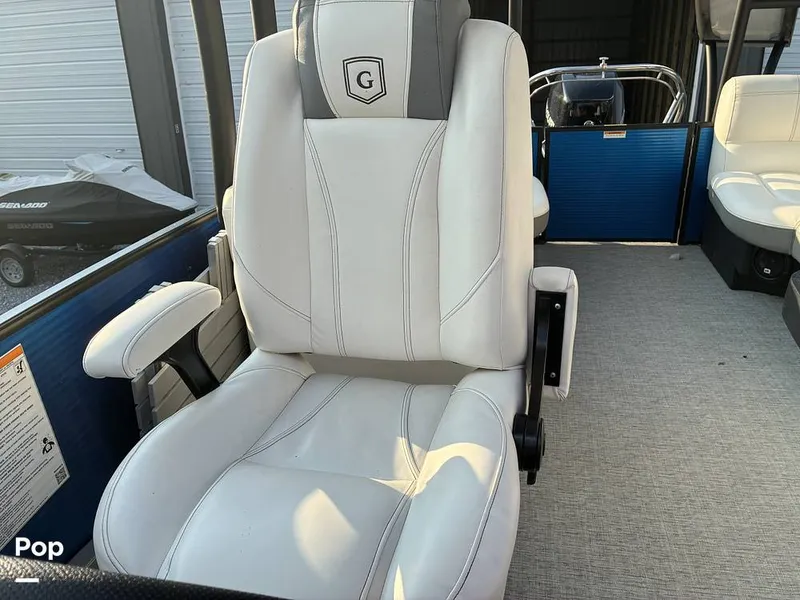 Slide: The Image of Aqua 255SD 2019 - 15767689