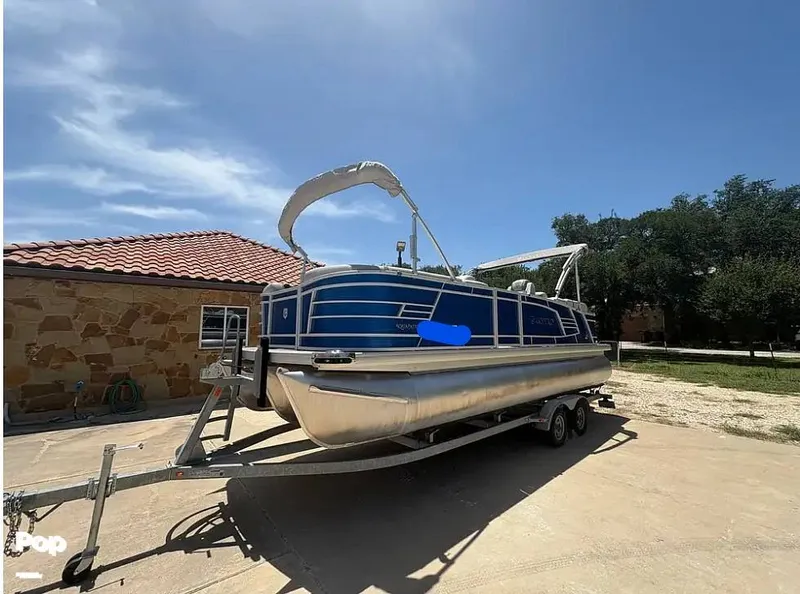 Slide: The Image of Aqua 235 SB 2020 - 15712114