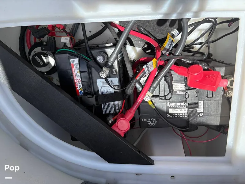 Slide: The Image of Aqua 235 SB 2020 - 15710337