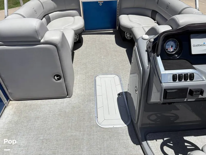 Slide: The Image of Non-skid Deck - 15710347