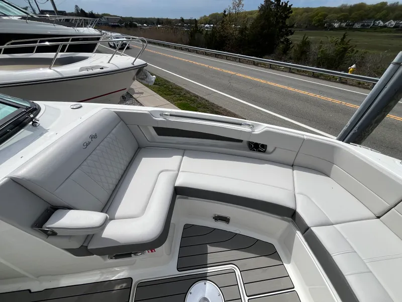Slide: The Image of Sea Ray SLX 310 Outboard 2026 - 24