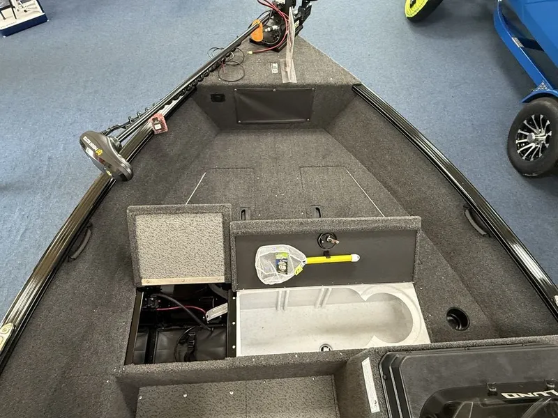 Slide: The Image of Lund 1650 Rebel XL SS 2026 - 6