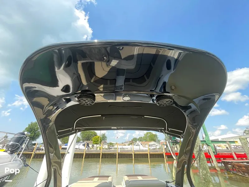 Slide: The Image of Rinker 29QX 2017 - 15717254