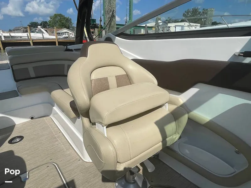 Slide: The Image of Rinker 29QX 2017 - 15717175