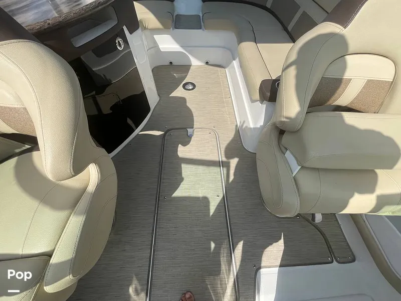 Slide: The Image of Rinker 29QX 2017 - 15717187