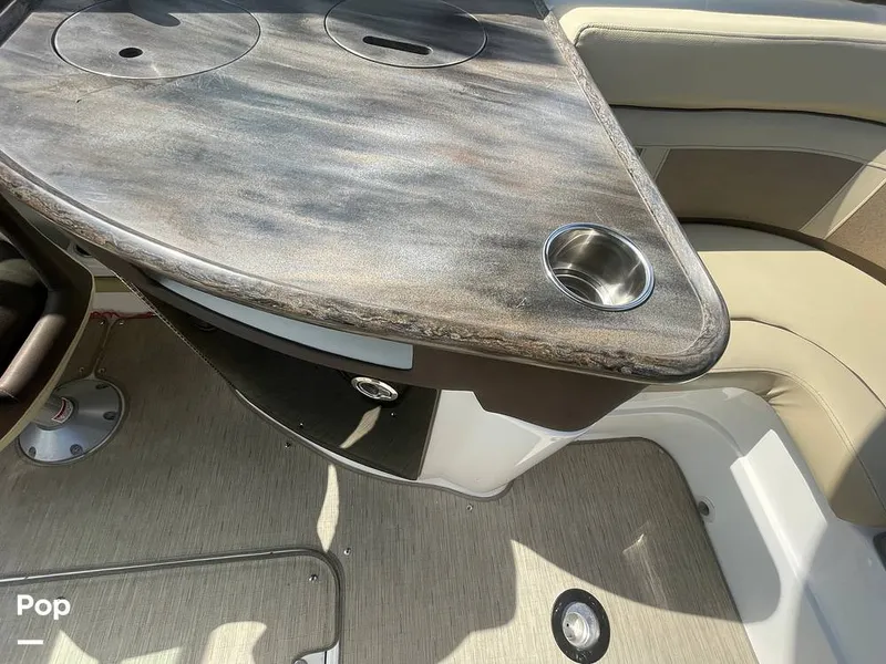 Slide: The Image of Rinker 29QX 2017 - 15717194