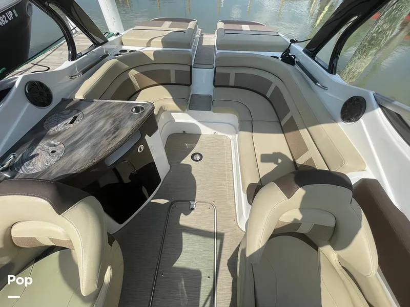 Slide: The Image of Rinker 29QX 2017 - 15716203