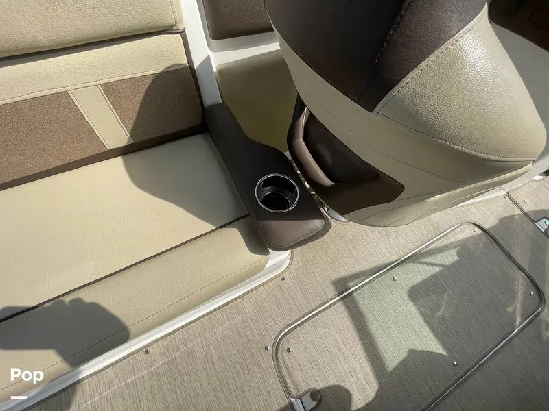 Slide: The Image of Rinker 29QX 2017 - 15717204