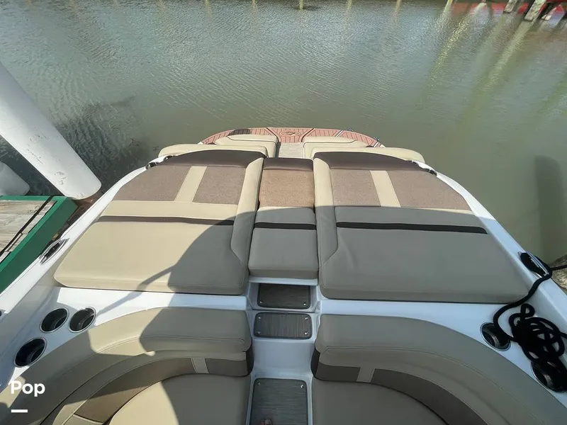 Slide: The Image of Rinker 29QX 2017 - 15717218