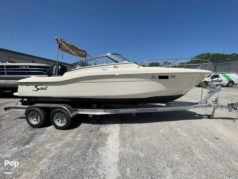 Slide: The Image of Scout 210 Dorado 2023 - 15701168