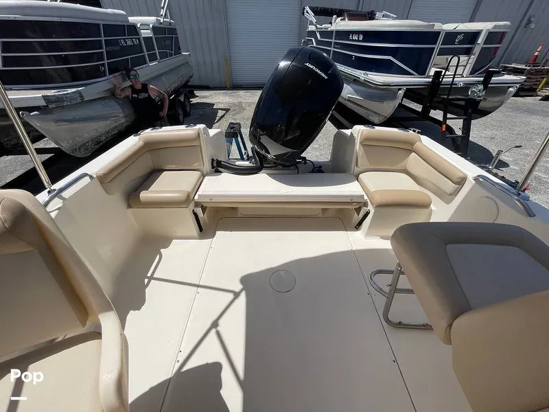 Slide: The Image of Scout 210 Dorado 2023 - 15701233