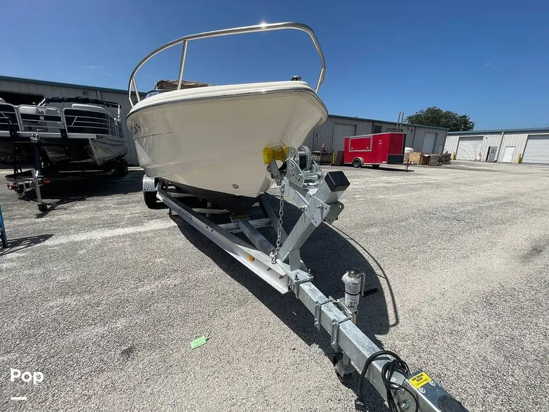 Slide: The Image of Scout 210 Dorado 2023 - 15701176