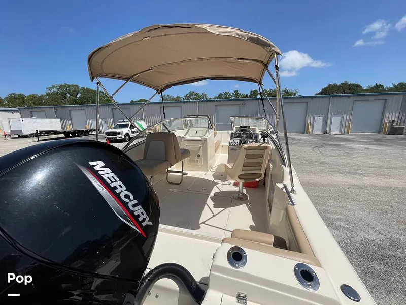 Slide: The Image of Scout 210 Dorado 2023 - 15701190