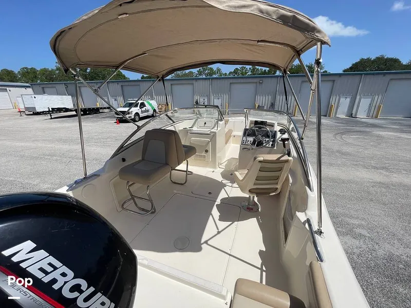 Slide: The Image of Scout 210 Dorado 2023 - 15701192