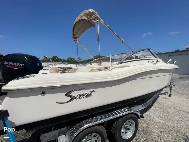 Slide: The Image of Scout 210 Dorado 2022 - 15701352