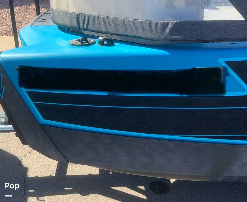 Slide: The Image of Sea-Doo Switch 19 2023 - 15794532