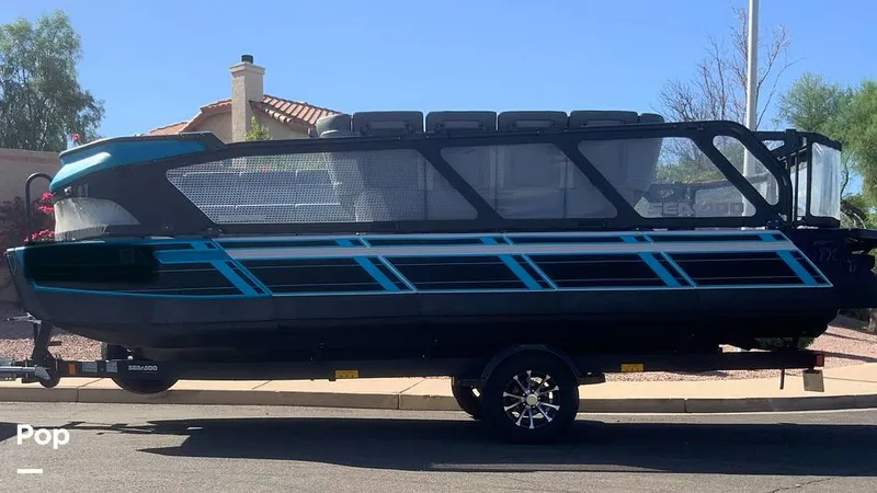 Slide: The Image of Sea-Doo Switch 19 2023 - 15794534