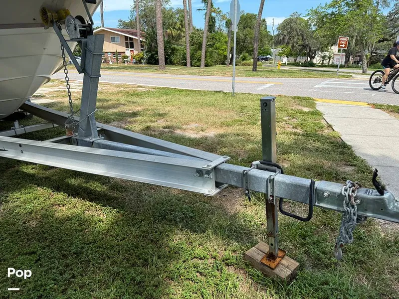 Slide: The Image of Regal 2765 Commodore 2004 - 15742301