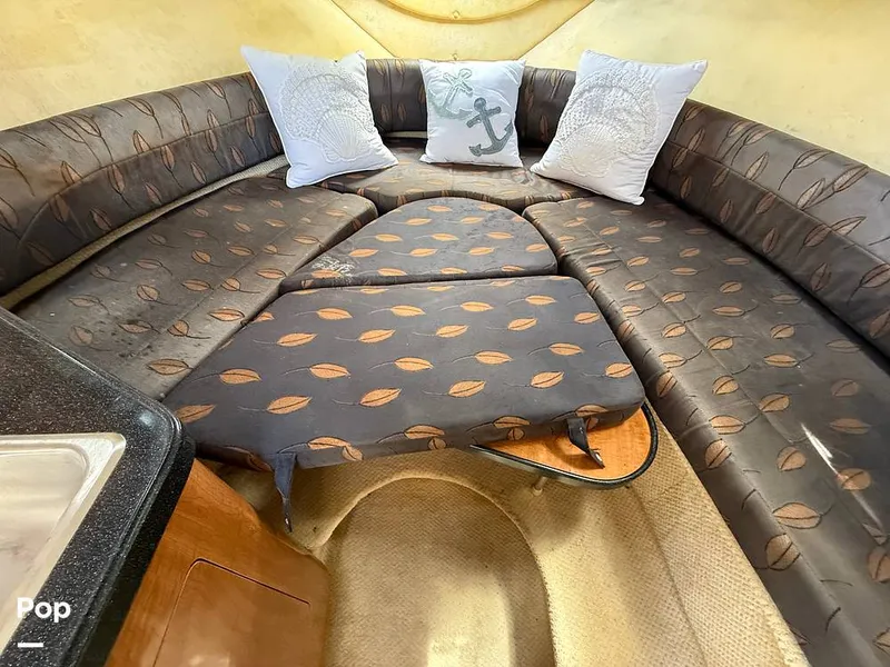 Slide: The Image of Regal 2765 Commodore 2004 - 15742208