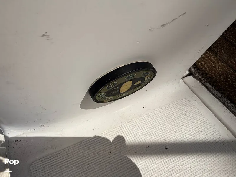 Slide: The Image of Regal 2765 Commodore 2004 - 15742232