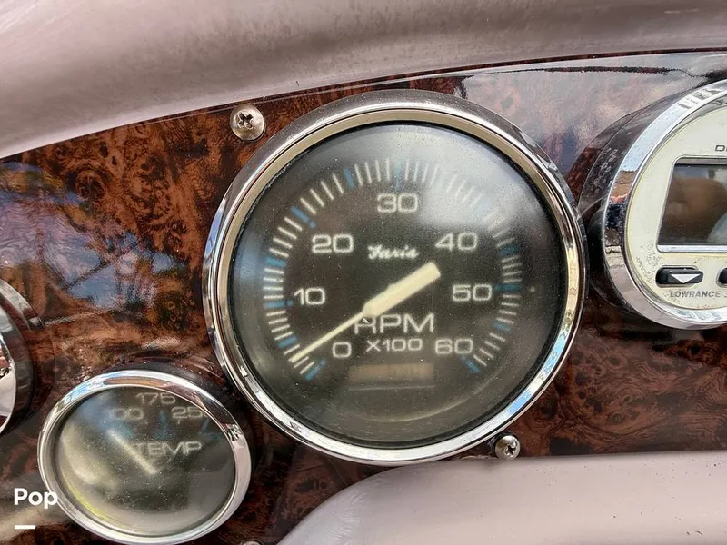 Slide: The Image of Regal 2765 Commodore 2004 - 15742257