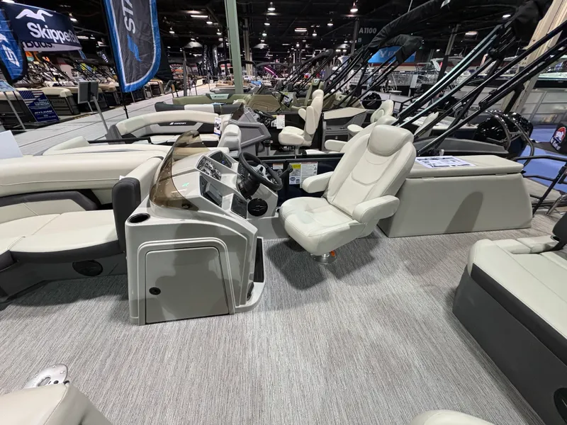 Slide: The Image of Starcraft EX 20 Q DH 2026 - 4