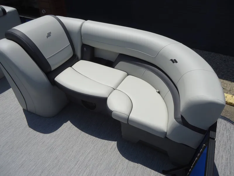 Slide: The Image of Starcraft Marine EX 22 Q 2026 - 6
