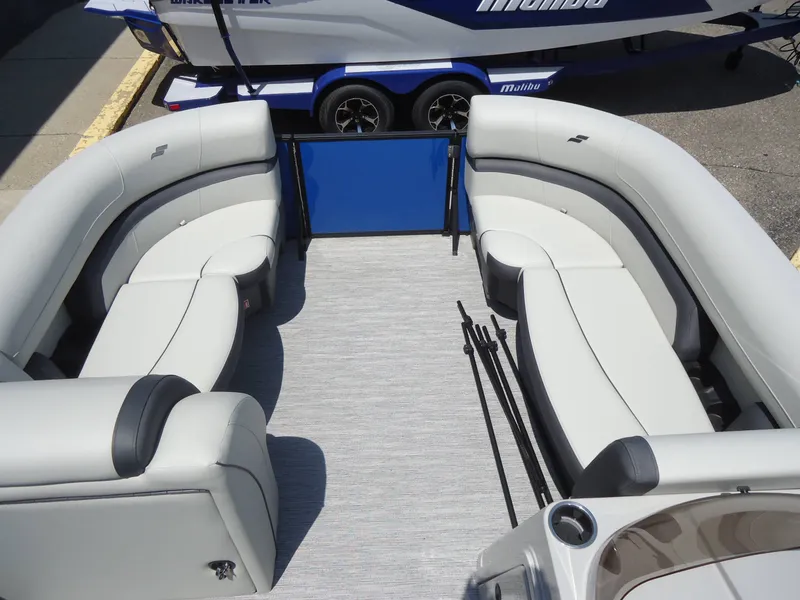 Slide: The Image of Starcraft Marine EX 22 Q 2026 - 10