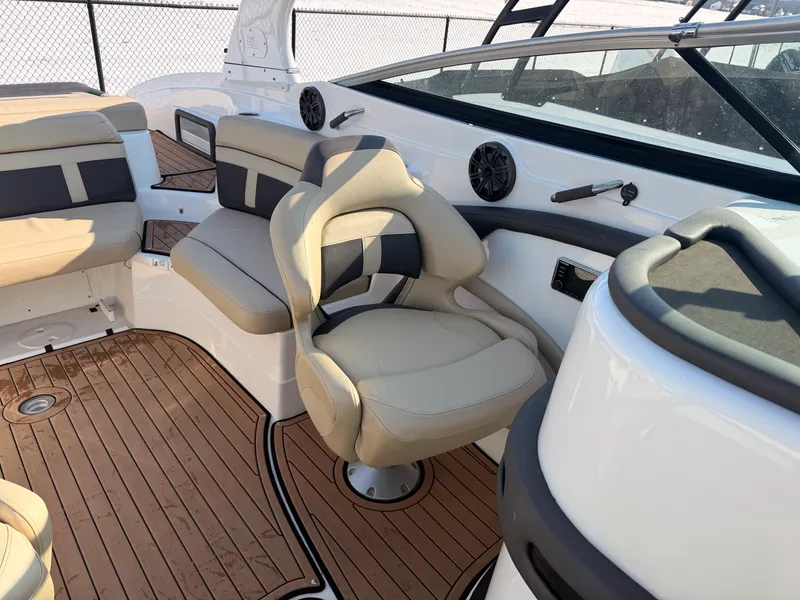 Slide: The Image of Rinker 26QX BR 2018 - 13