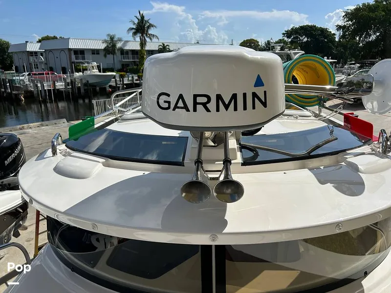 Slide: The Image of Ranger Tug R27 LE 2023 - 15730368