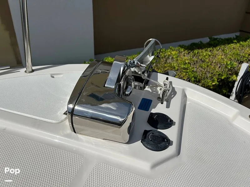 Slide: The Image of Windlass - 15730370