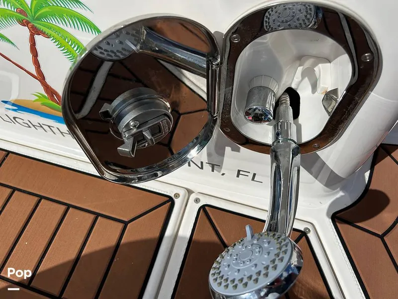 Slide: The Image of AFT Freshwater Shower - 15730376