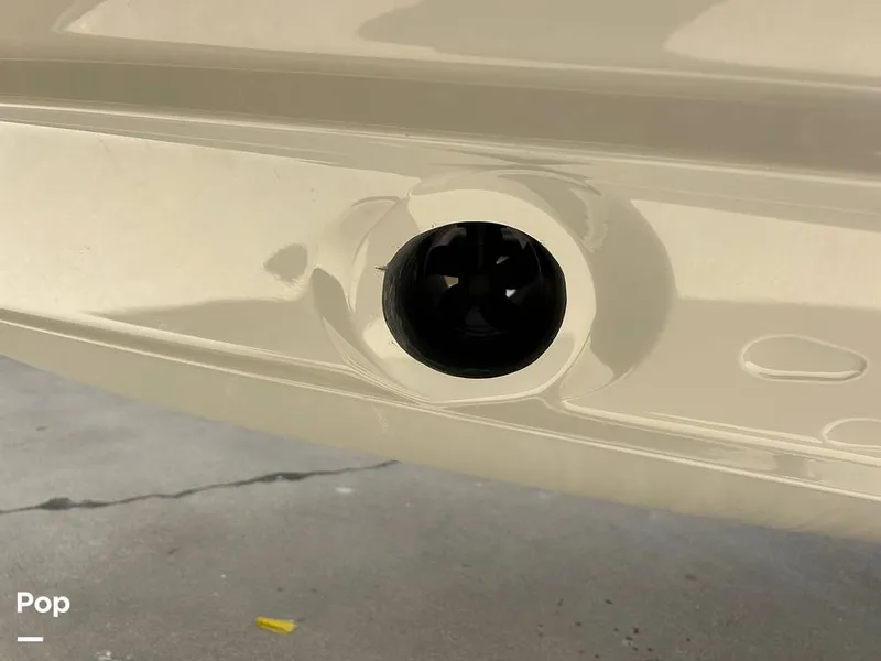 Slide: The Image of Ranger Tug R27 LE 2023 - 15730393