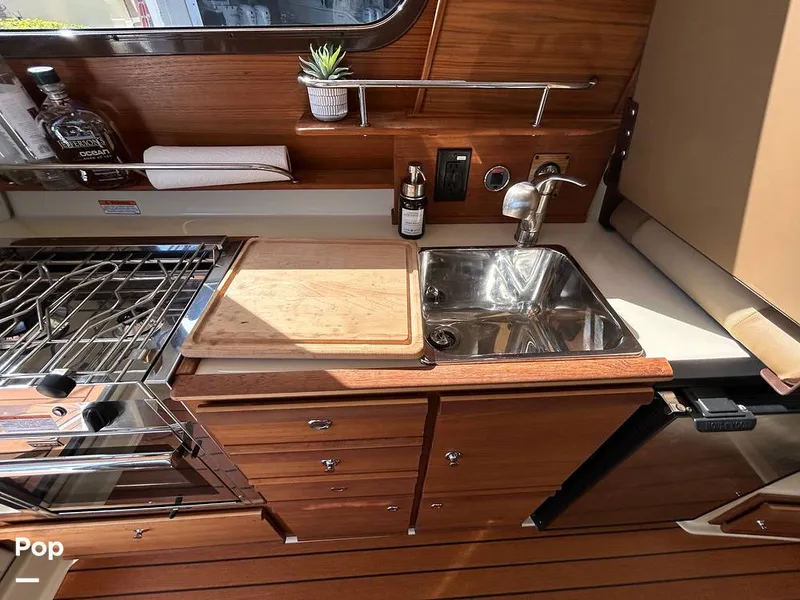 Slide: The Image of Ranger Tug R27 LE 2023 - 15730302