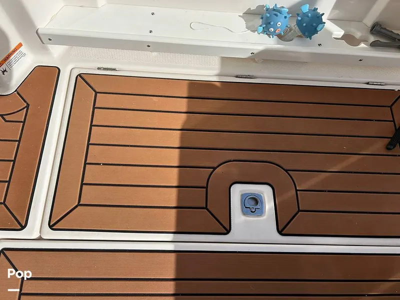 Slide: The Image of Ranger Tug R27 LE 2023 - 15730285