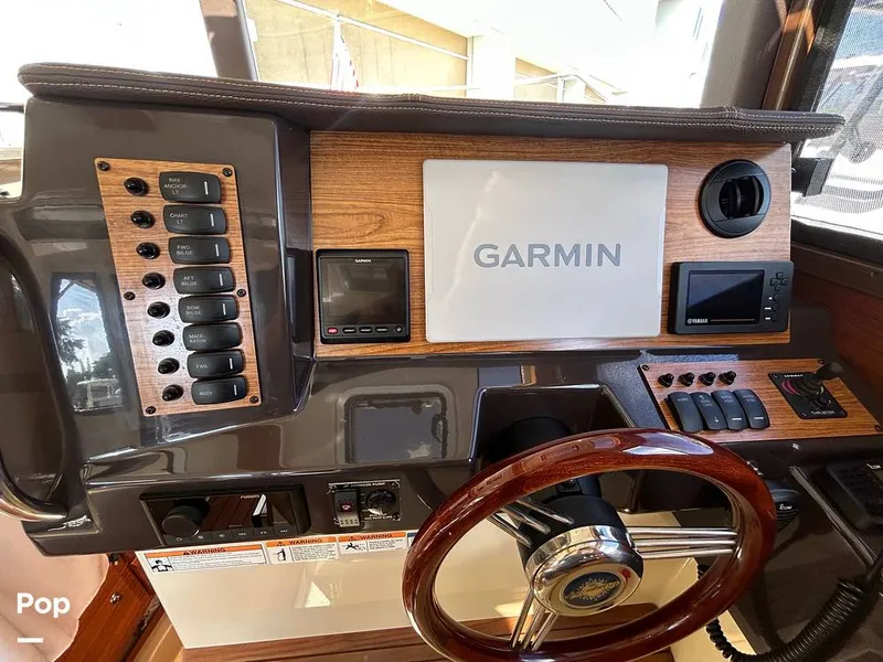 Slide: The Image of Ranger Tug R27 LE 2023 - 15730313