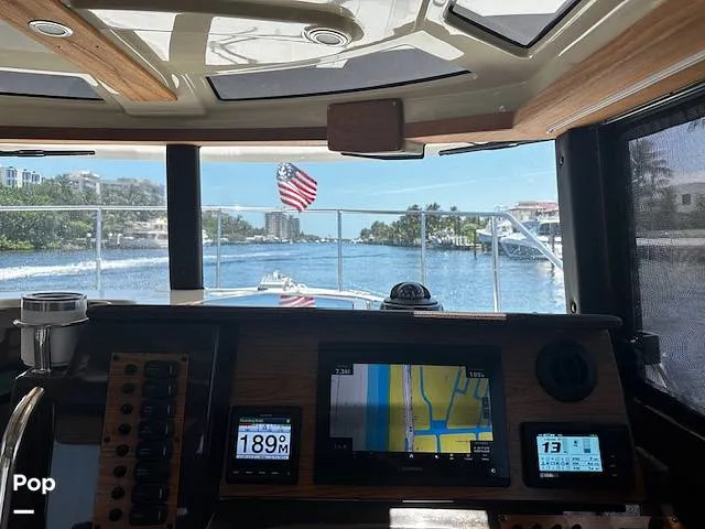 Slide: The Image of Ranger Tug R27 LE 2023 - 15702070