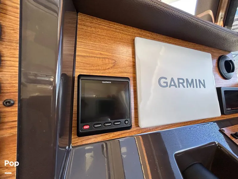 Slide: The Image of Ranger Tug R27 LE 2023 - 15730315