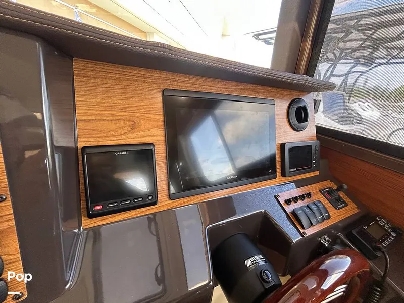 Slide: The Image of Ranger Tug R27 LE 2023 - 15730320