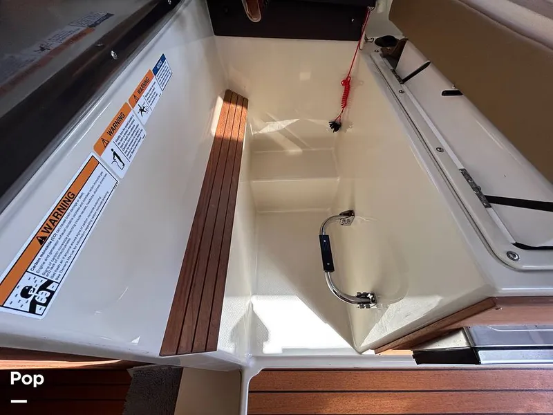 Slide: The Image of Ranger Tug R27 LE 2023 - 15730322