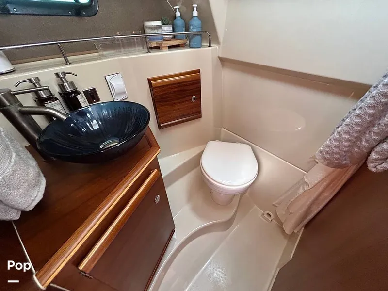 Slide: The Image of Full Head With Shower - 15730334