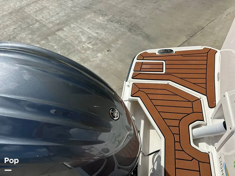 Slide: The Image of Ranger Tug R27 LE 2023 - 15730357