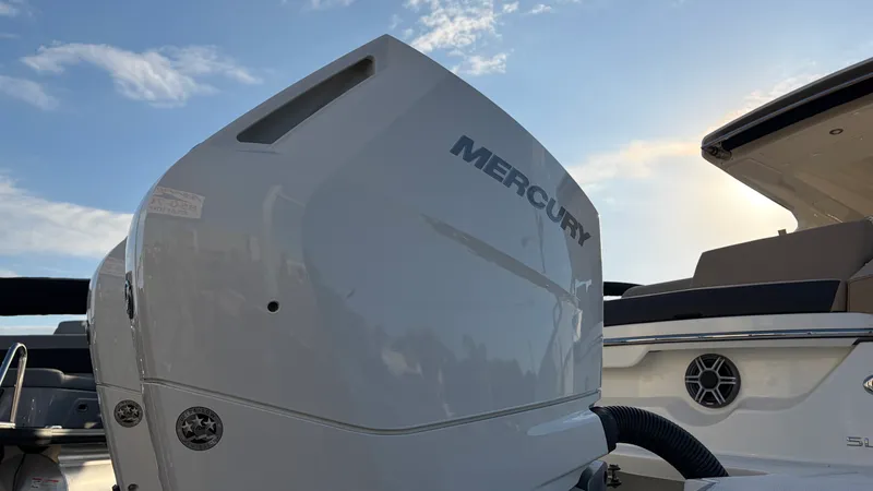 Slide: The Image of Sea Ray SLX 310 Outboard 2026 - 16