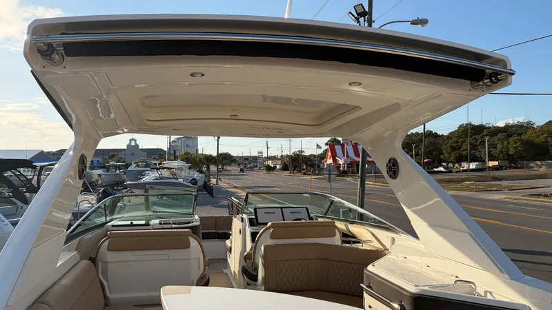 Slide: The Image of Sea Ray SLX 310 Outboard 2026 - 22