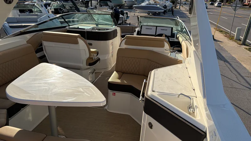 Slide: The Image of Sea Ray SLX 310 Outboard 2026 - 23